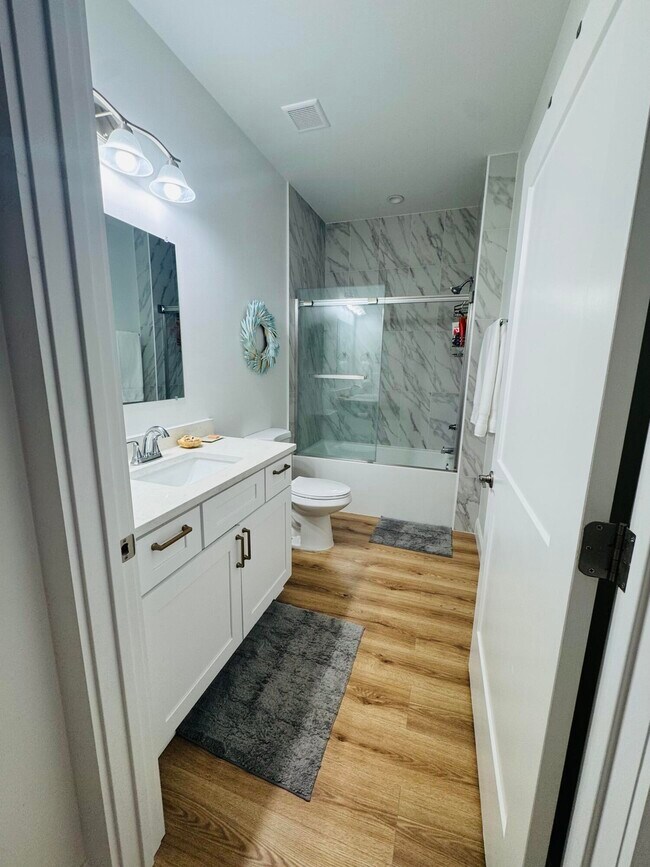 Building Photo - 48 4th St