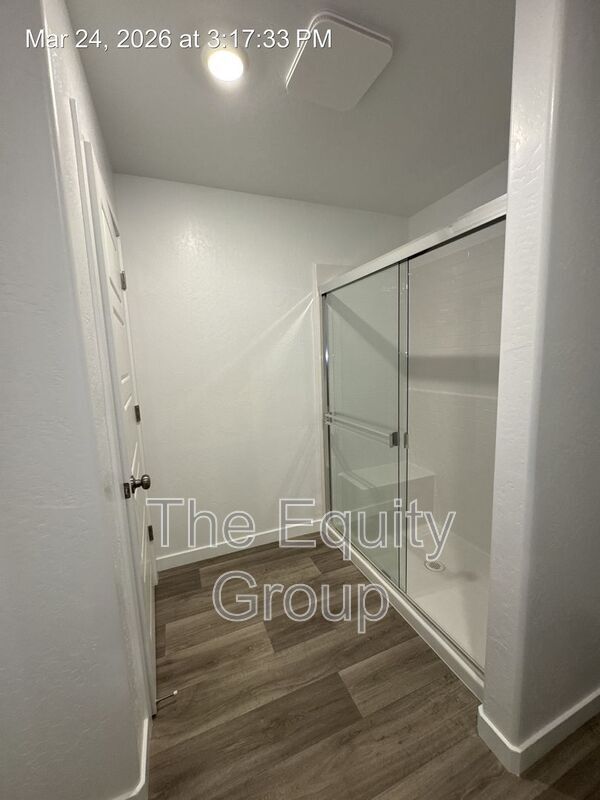 Building Photo - 2440 S Aubree St