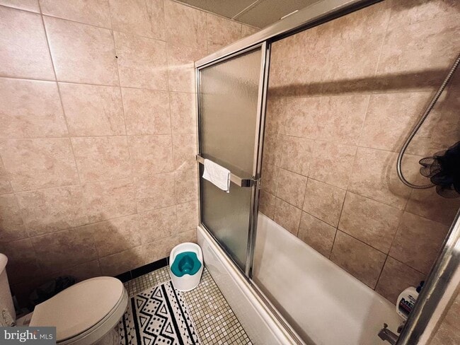 Building Photo - 2628 Welsh Rd