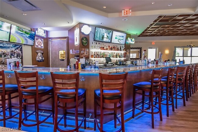 Building Photo - 15100 Danios Dr