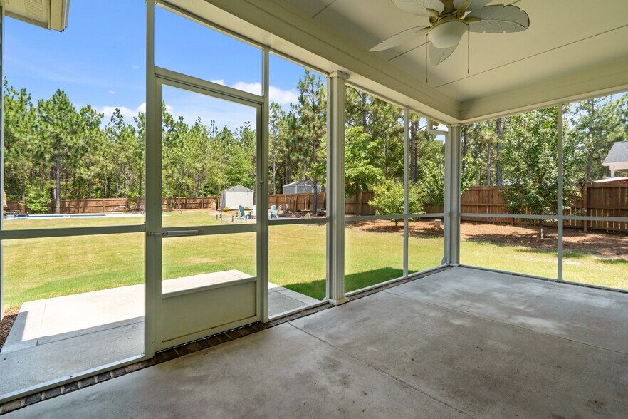 Building Photo - 830 Winston Pines Dr