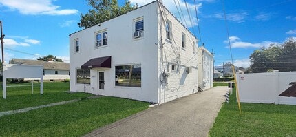 Building Photo - 1001 N Black Horse Pike