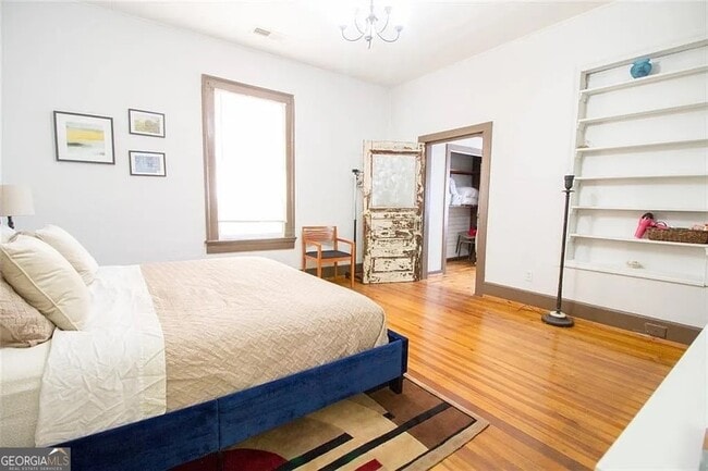 Building Photo - 834 Fulton Terrace SE