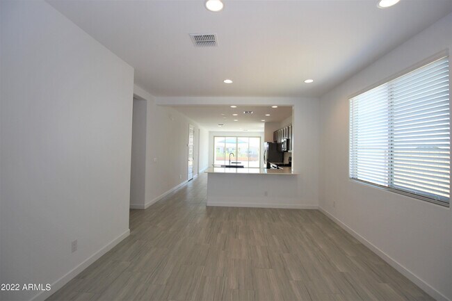 Building Photo - 9241 W Roma Ave