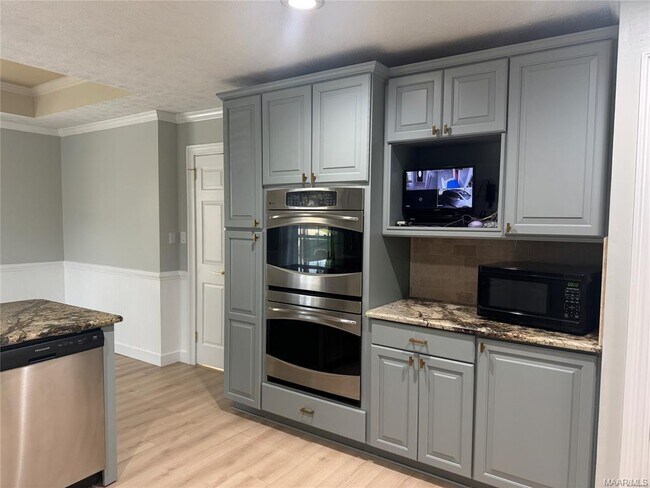 Building Photo - 810 Carter Rd