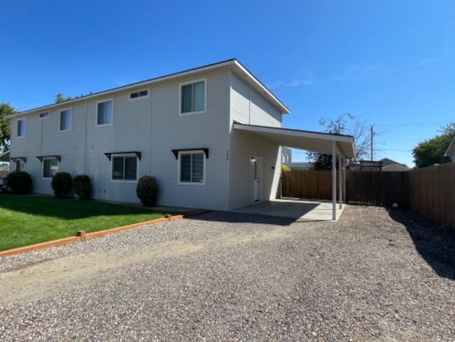 Primary Photo - 306 Johnson Rd