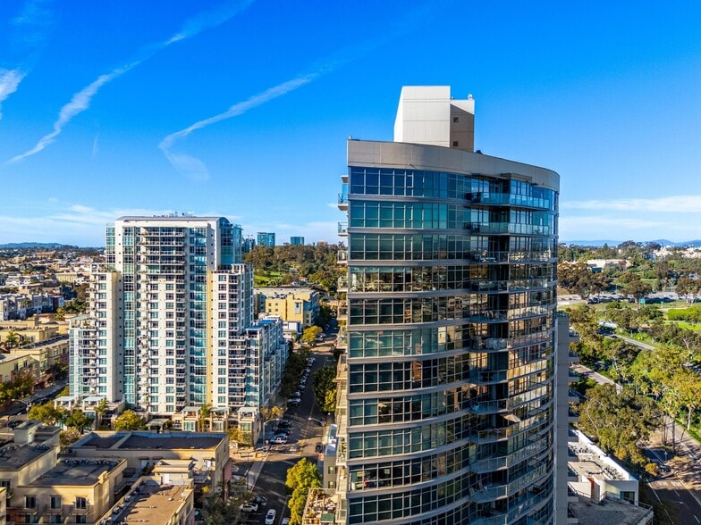 Building Photo - 1441 9th Ave