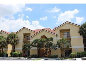 Building Photo - 7610 Westwood Dr