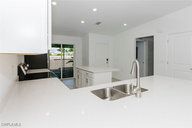 Building Photo - 5410 Double Eagle Cir