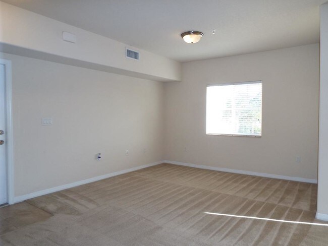 Building Photo - 13160 Bella Casa Cir