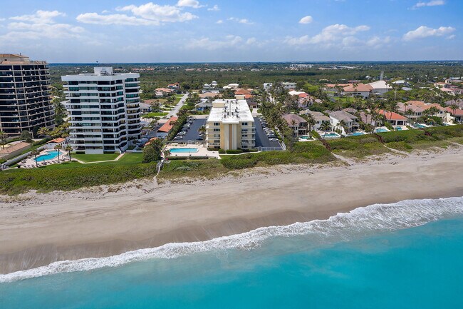 Building Photo - 630 Ocean Dr