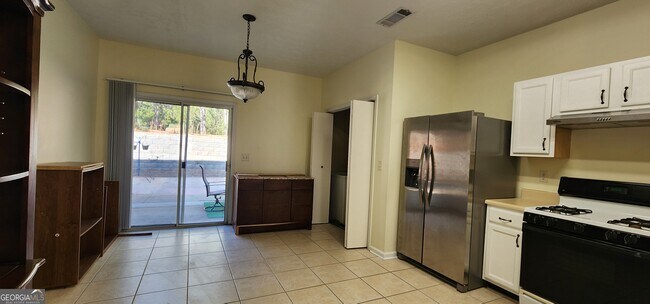 Building Photo - 3825 Jackson Shoals Ct SW