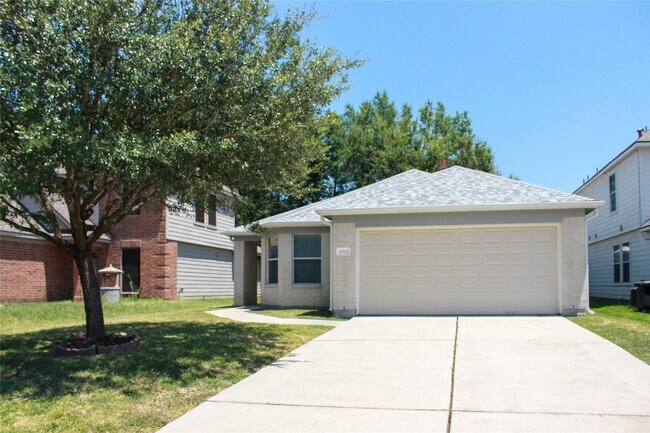 Building Photo - 16945 Scenic Knoll