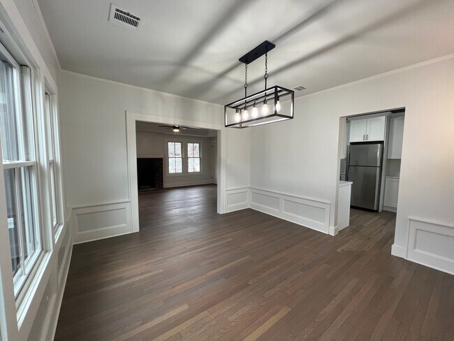 Building Photo - 45 Fairfield St