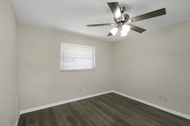 Building Photo - 1230 Amble Ln