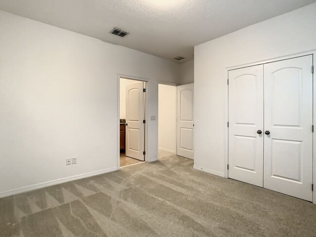 Building Photo - 5 Bedroom at Windstone at Heart of Winderm...