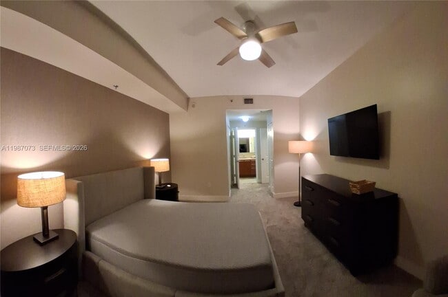 Building Photo - 2641 N Flamingo Rd