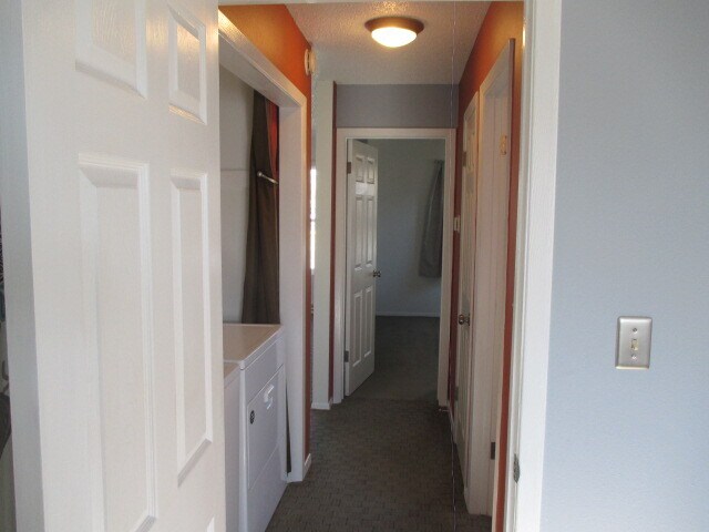 Building Photo - 456 W 43rd St