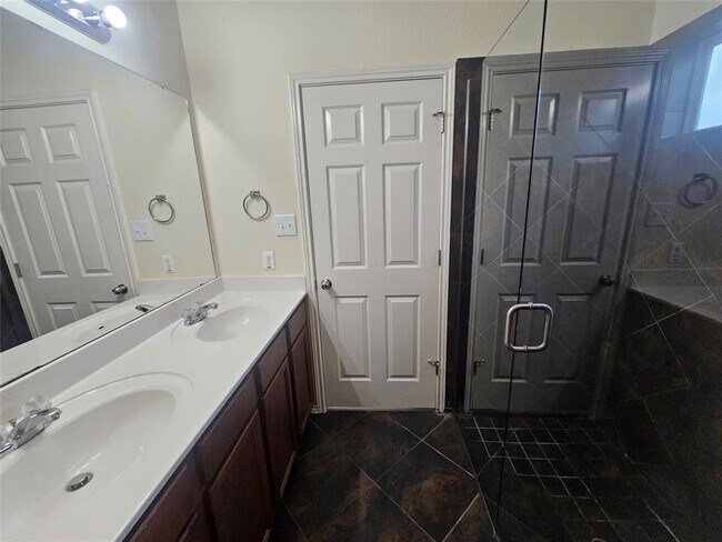 Building Photo - 10028 Milla Cir