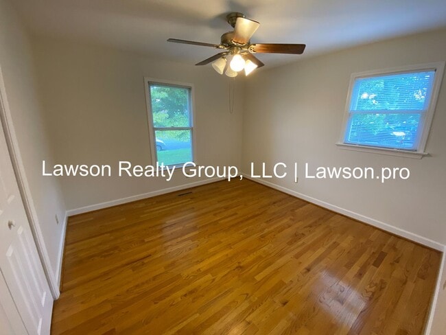 Building Photo - Spacious Hollins Four Bedroom w/ Finished Basement