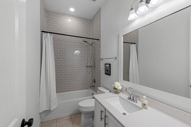 Building Photo - 19006 Sam Bass Ct