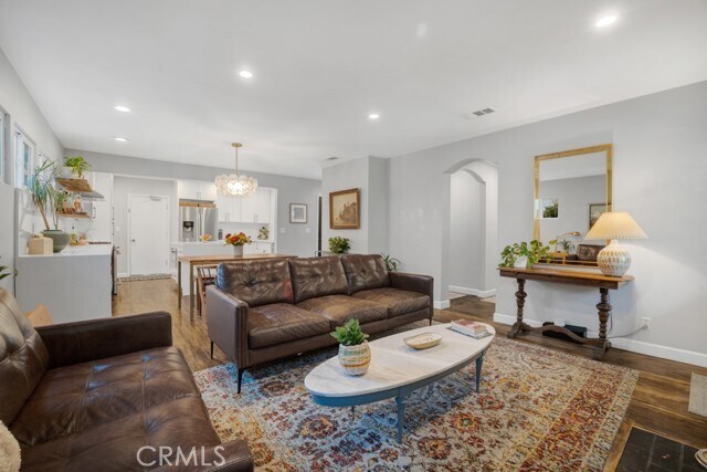 Building Photo - 22041 San Miguel St