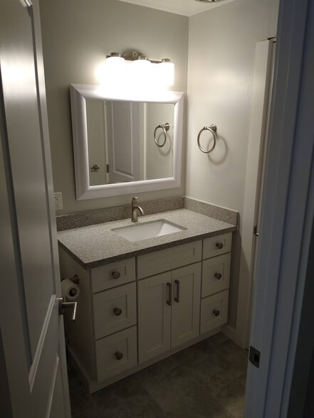 Downstairs Bath from Hall - 3905 Almira Dr