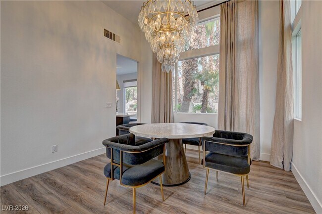 Building Photo - 9817 Park Brook Ave