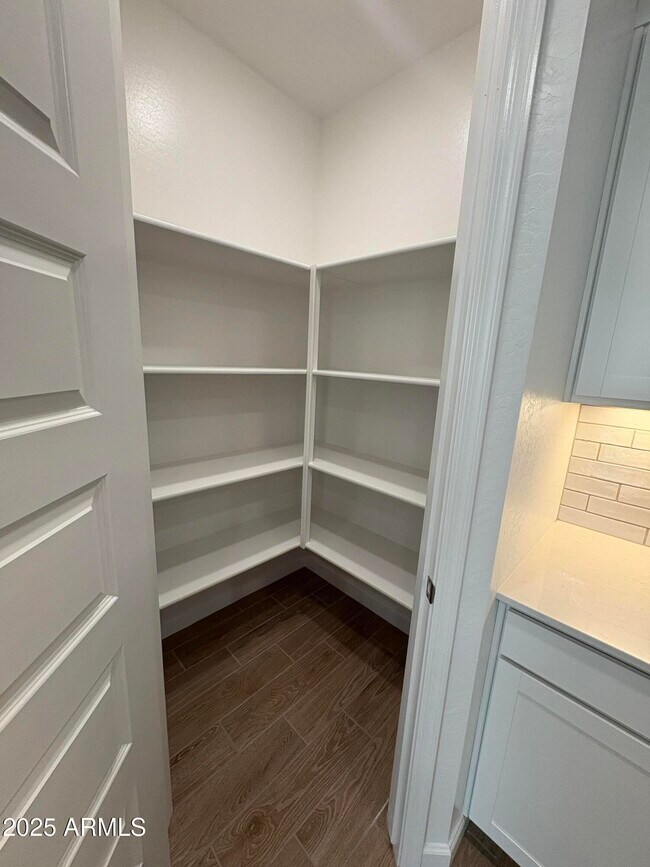 Building Photo - 10018 N 177th Ave