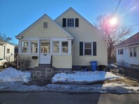Building Photo - 12 Pinehurst Ave