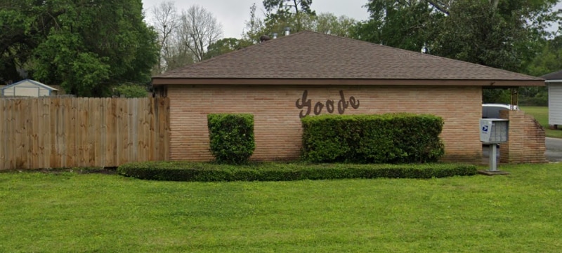 Building Photo - 317 W School St