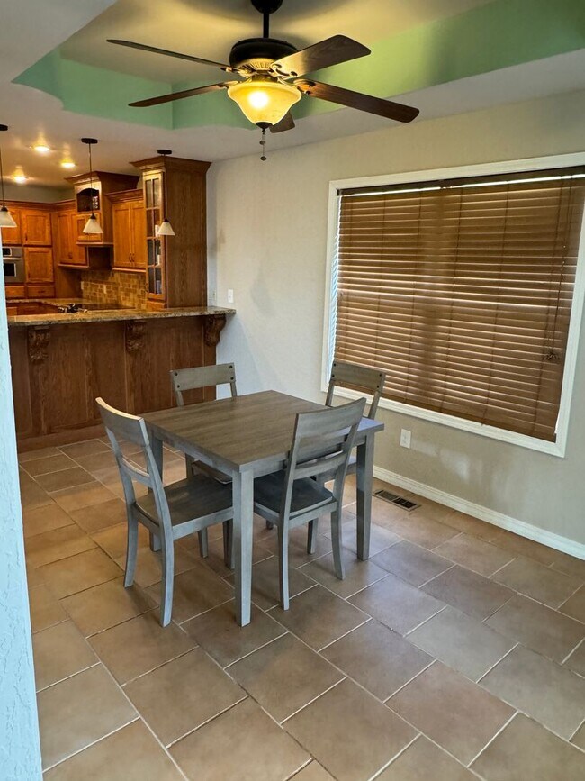 Building Photo - 5 Bedroom | 3 Bathroom | 3 Car Garage | Wa...