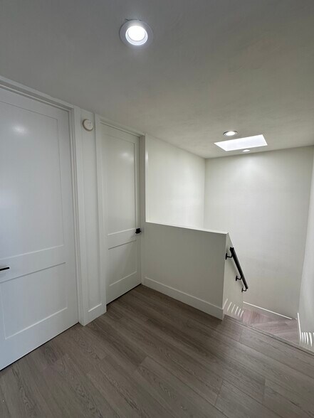 Building Photo - 16512 Harbour Ln