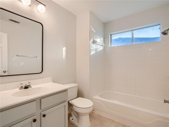 Building Photo - 17513 Port Hood Dr