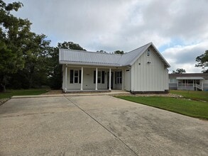Building Photo - 5440 Raymond Stotzer Pkwy