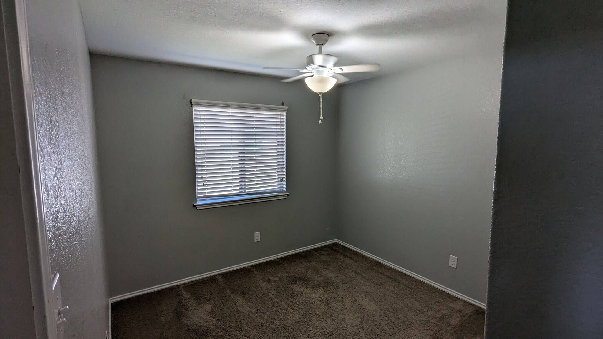 Bed 3 - 1105 Wethersfield Ln