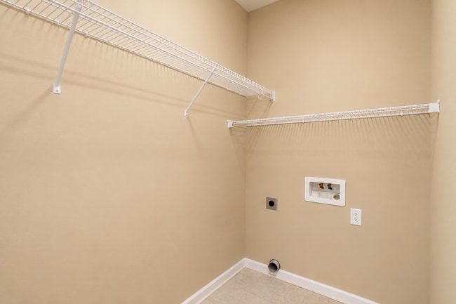 Building Photo - 899 Magnolia Ct