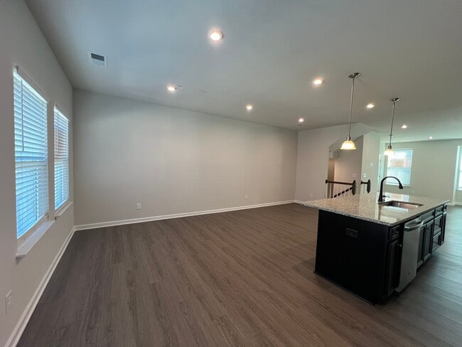 Building Photo - 1965 Stallings Rd