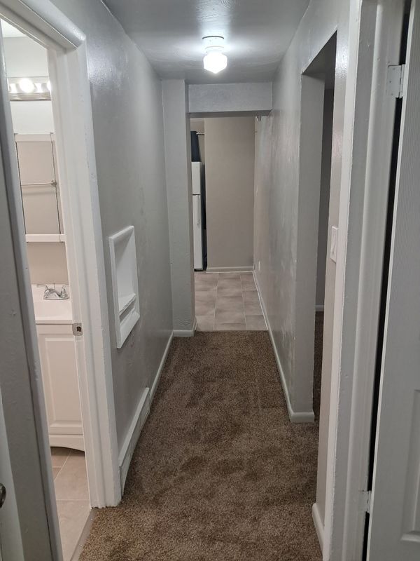 Building Photo - 1011 Emporia St