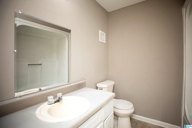 Building Photo - 3142 Sleepy Hollow Dr