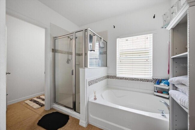 Building Photo - 2414 Addison Creek Dr
