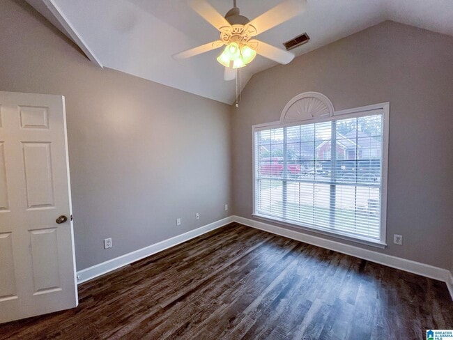 Building Photo - 1057 Wyndham Ln