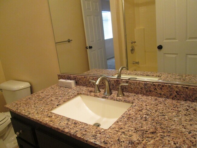 Building Photo - Oswell Park Gated Community COMING SOON!