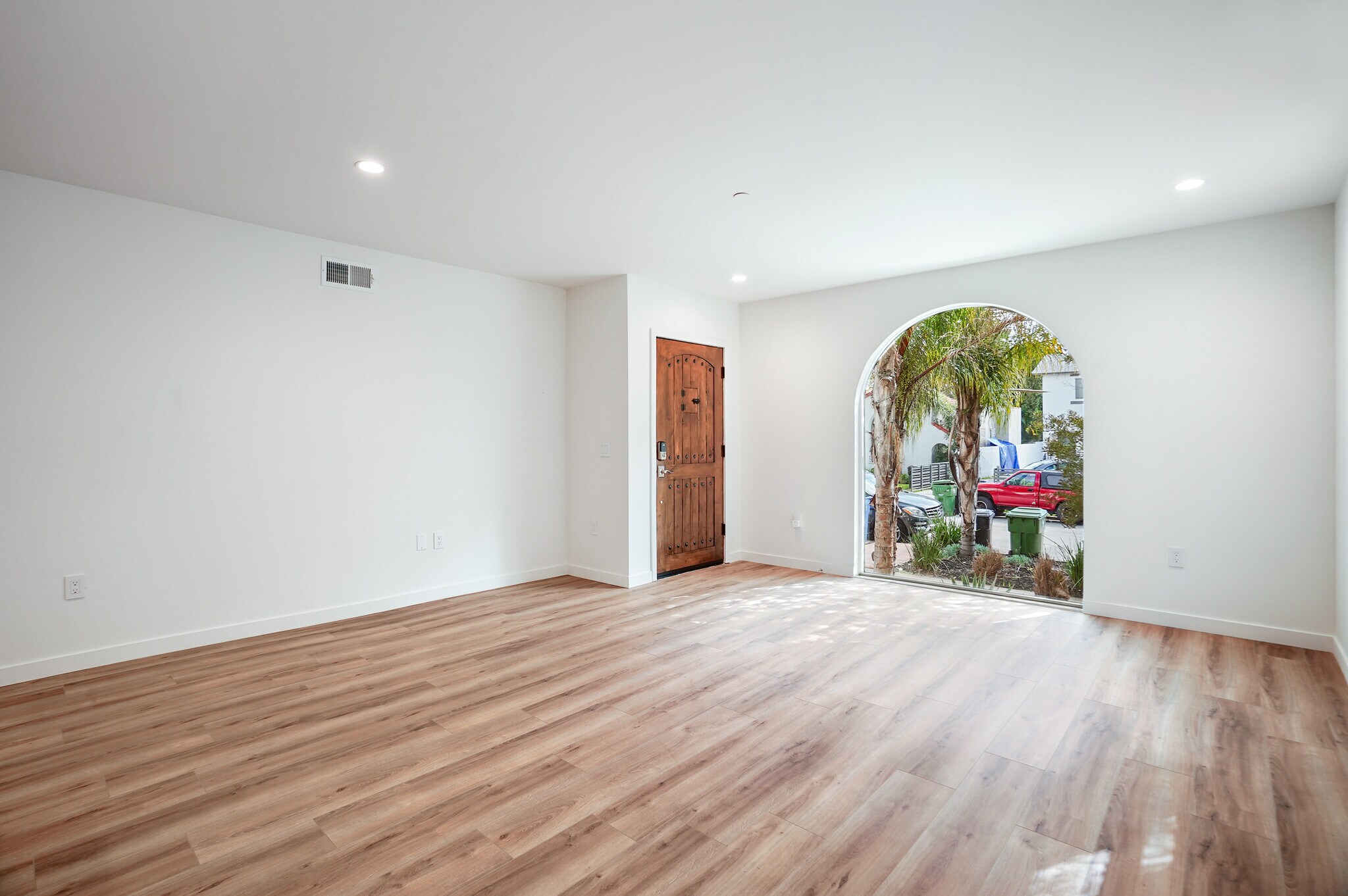 Building Photo - 5187 20th St