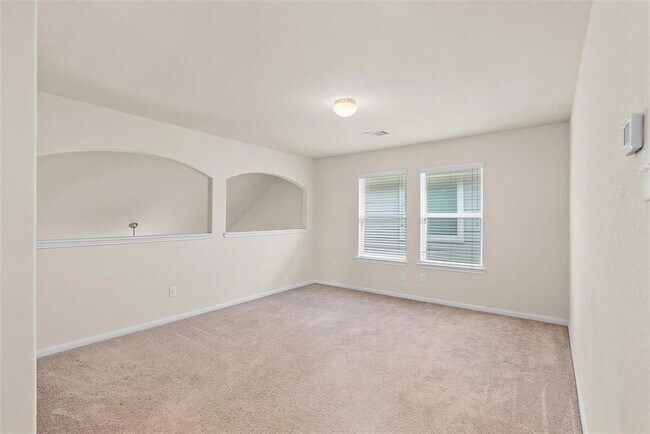 Building Photo - 6439 Wilshire Ridge