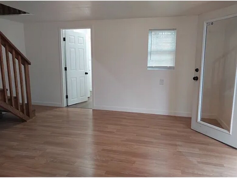 Building Photo - 139 Alvin Bullen Rd