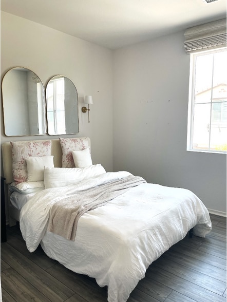 Building Photo - 5644 Altamura Way