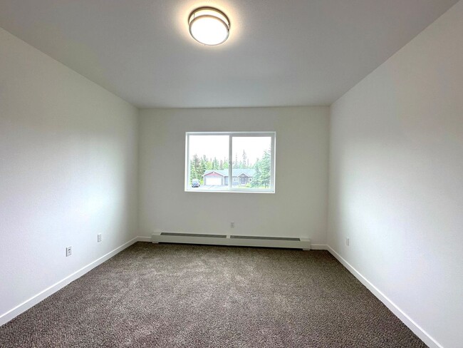 Building Photo - 1529 Pey Dr