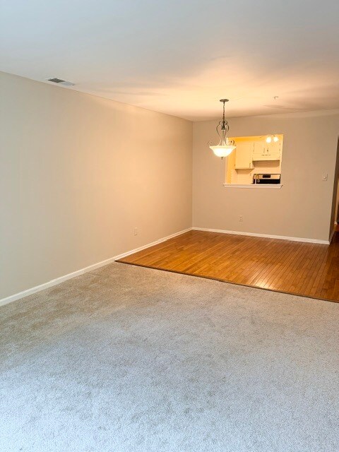 Building Photo - 64 Dayton Ct
