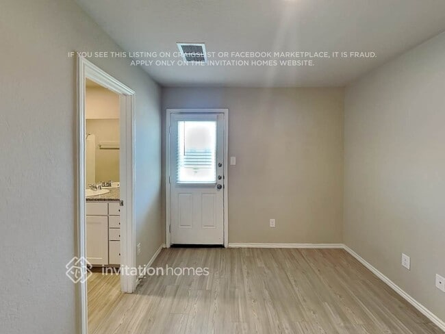 Building Photo - 5513 Verdugos Pl